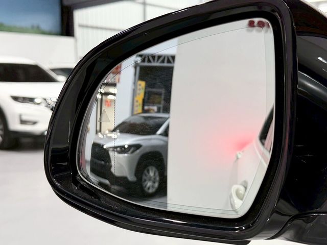 BMW寶馬 X4 XDRIVE20I  第14張相片