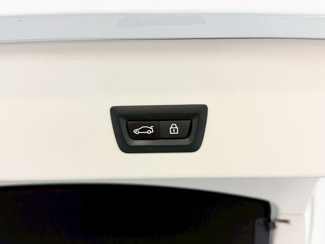 BMW寶馬 X4 XDRIVE20I  第15張相片