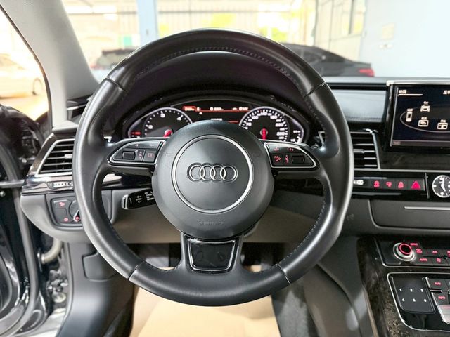 AUDI奧迪 A8  第13張相片