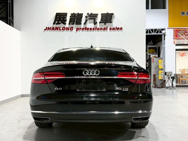 AUDI奧迪 A8  第19張相片
