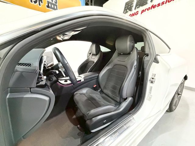 M-BENZ賓士 C180  第4張相片