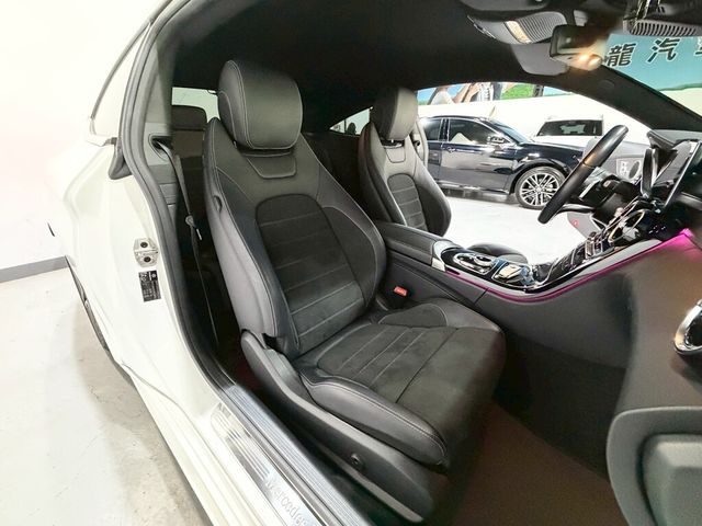 M-BENZ賓士 C180  第5張相片