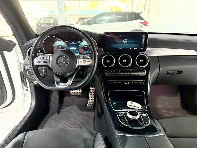 M-BENZ賓士 C180  第8張相片