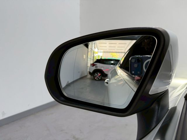 M-BENZ賓士 C180  第17張相片