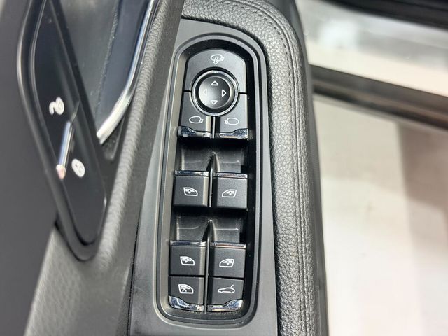PORSCHE保時捷 MACAN  第14張相片