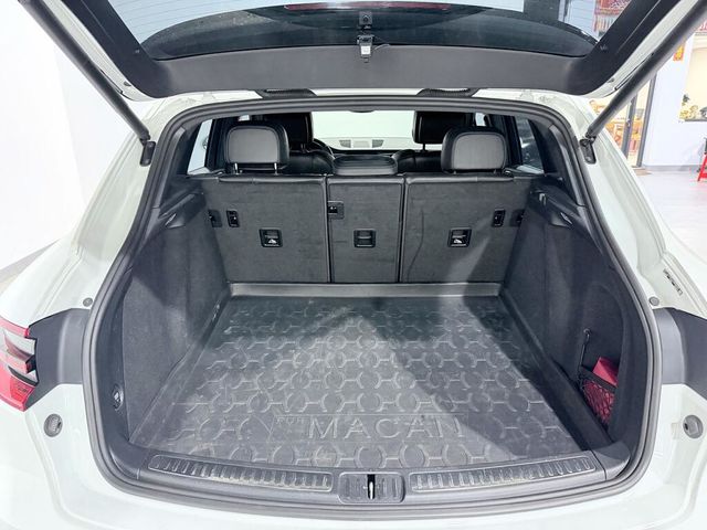 PORSCHE保時捷 MACAN  第17張相片