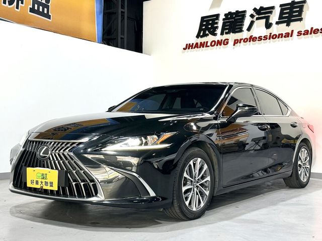 LEXUS凌志 ES300H  第1張相片