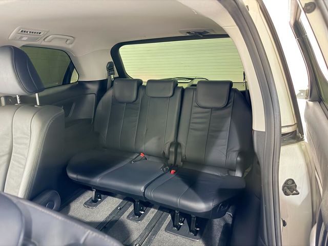 TOYOTA豐田 PREVIA  第6張相片