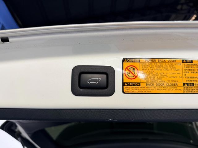 TOYOTA豐田 PREVIA  第17張相片