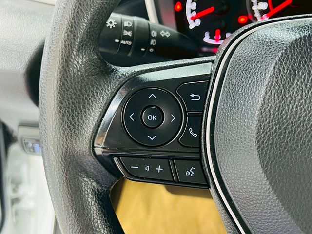 TOYOTA豐田 ALTIS  第11張相片