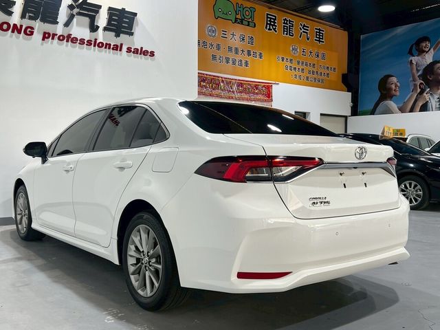 TOYOTA豐田 ALTIS  第17張相片
