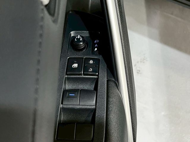 TOYOTA豐田 COROLLA CROSS  第6張相片