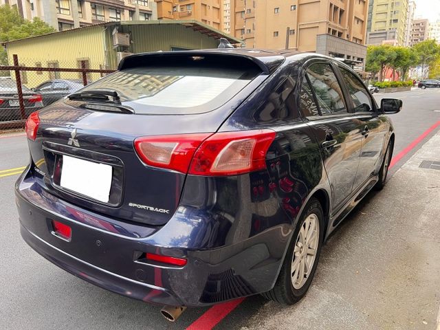 2014年三菱LANCER SPORTBACK 1.8 一手車  第4張相片