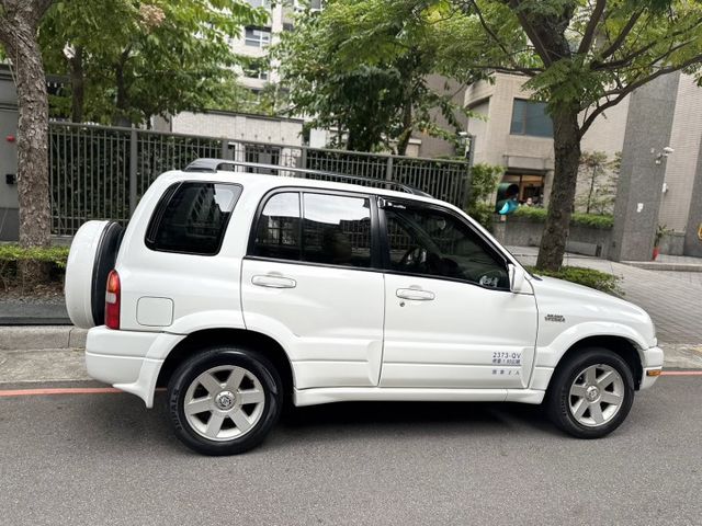 2007年SUZUKI 2.0 VITARA 僅跑14萬公里 車庫車 車況超優  第3張相片