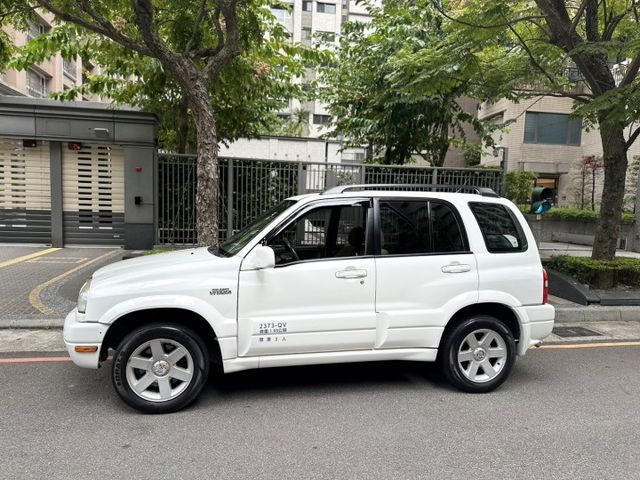 2007年SUZUKI 2.0 VITARA 僅跑14萬公里 車庫車 車況超優  第4張相片