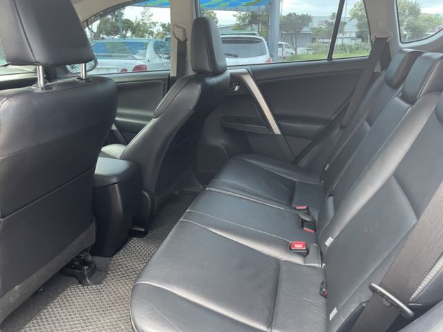 2014年TOYOTA RAV4 E Hi里程數超少 電動椅/I-KEY/定速/恆溫空調/  第7張相片