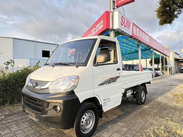 全車如新/外觀及內裝乾淨/一手車/遙控中控鎖/無事故/無泡水  第3張相片