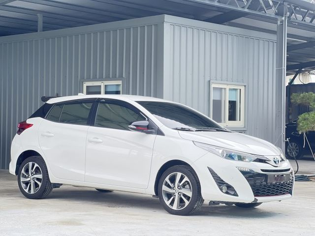 市場稀有 S版 Yaris！ 里程僅跑 5.9 萬公里 前後碟煞 第三方認證 原版件  第1張相片