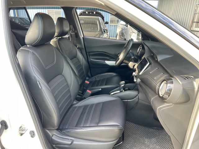 2019年 NISSAN KICKS 1.5】  只跑 8.7 萬公里 原版件＋YES 第三方認證  第9張相片