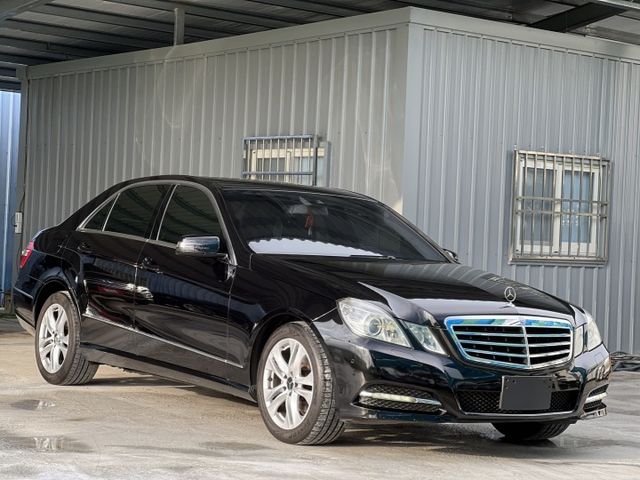 2012年 BENZ E200 1.8 價格實惠  入手門檻超親民！  第1張相片
