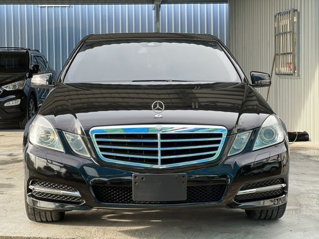 2012年 BENZ E200 1.8 價格實惠  入手門檻超親民！  第2張相片