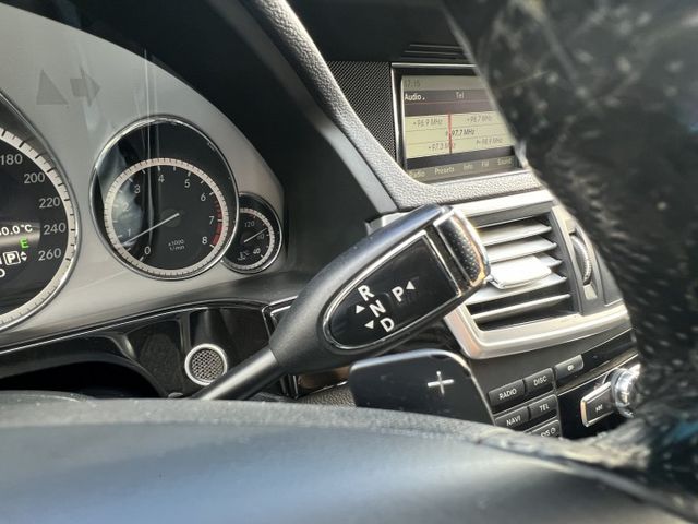 2012年 BENZ E200 1.8 價格實惠  入手門檻超親民！  第16張相片
