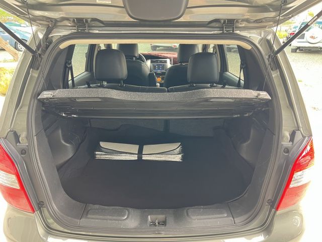 2013年 NISSAN LIVINA 1.6 一手車、原版件、代步首選好車  第11張相片