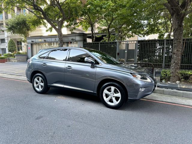 2012年LEXUS 3.5 RX350 4WD 僅跑12萬公里 原版件 全景天窗  第1張相片