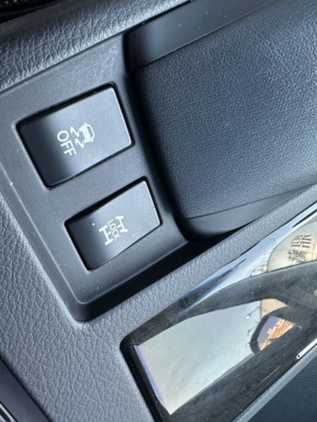 2012年LEXUS 3.5 RX350 4WD 僅跑12萬公里 原版件 全景天窗  第8張相片