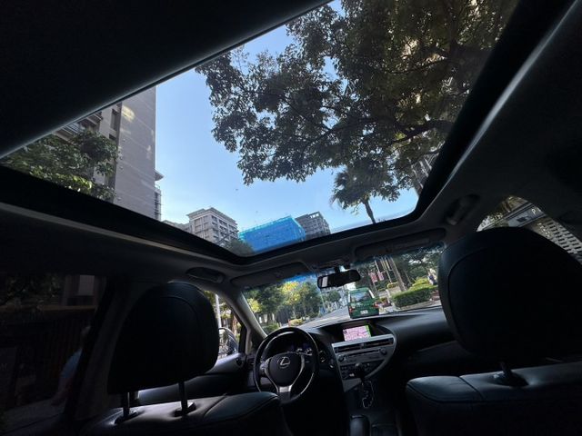 2012年LEXUS 3.5 RX350 4WD 僅跑12萬公里 原版件 全景天窗  第14張相片