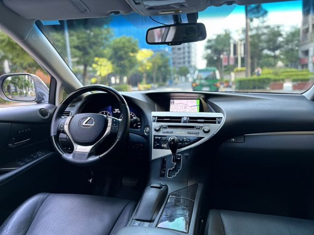 2012年LEXUS 3.5 RX350 4WD 僅跑12萬公里 原版件 全景天窗  第15張相片