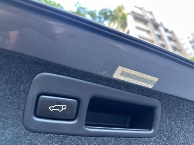 2012年LEXUS 3.5 RX350 4WD 僅跑12萬公里 原版件 全景天窗  第18張相片