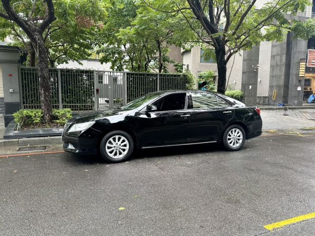 2012年TOYOTA 2.0 CAMRY  僅跑10萬公里 全車原版件 車庫車 車況超優  第4張相片
