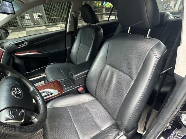 2012年TOYOTA 2.0 CAMRY  僅跑10萬公里 全車原版件 車庫車 車況超優  第6張相片