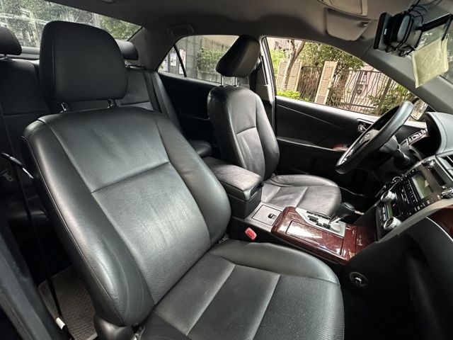 2012年TOYOTA 2.0 CAMRY  僅跑10萬公里 全車原版件 車庫車 車況超優  第7張相片