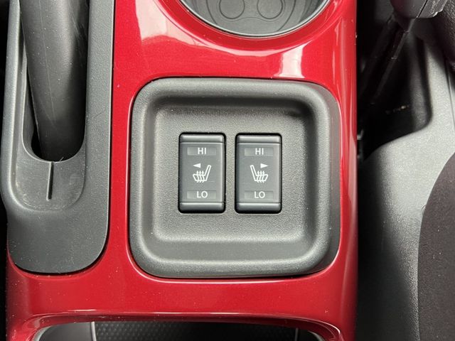 2014年NISSAN 1.6 JUKE 僅跑7.7萬公里 原版件  第13張相片