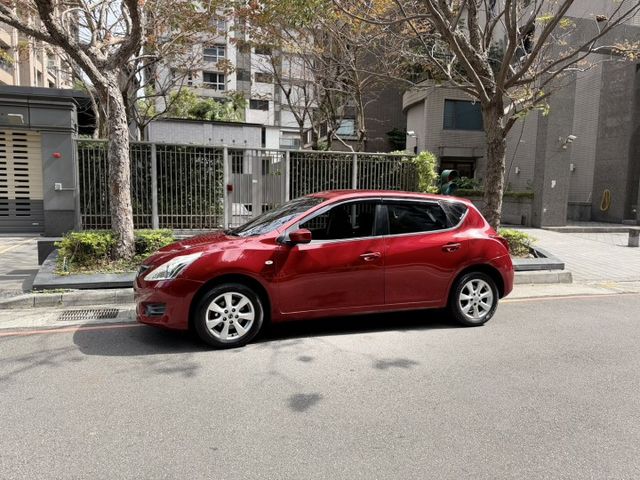 2015年NISSAN 1.6 TIIDA 僅跑9.5萬公里 全原廠保養  第4張相片