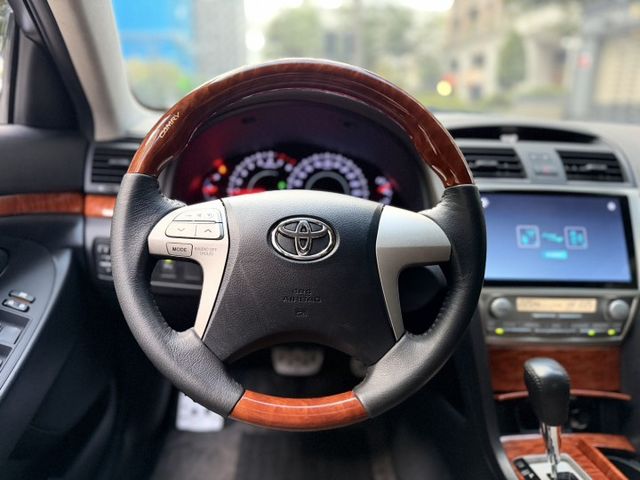 2011年TOYOTA 2.4 CAMRY 僅跑5萬公里 原版件  第7張相片