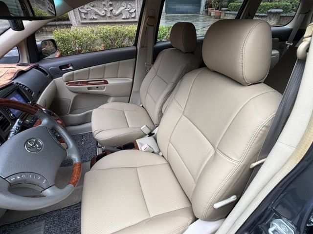 2005年TOYOATA WISH 雙天窗 電動椅 循跡 便宜賣了  第7張相片