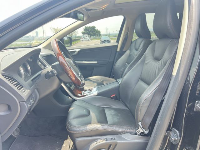 2011年VOLVO XC60 T5 僅跑9.2萬公里  第7張相片