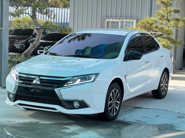 2021年三菱 1.8 LANCER 僅跑6萬公里 原版件  第3張相片