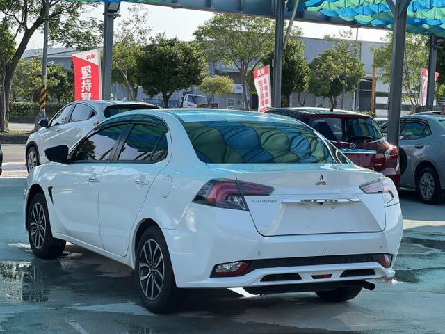 2021年三菱 1.8 LANCER 僅跑6萬公里 原版件  第6張相片