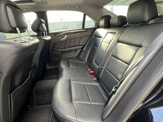 2012年 BENZ 1.8  E200 價格實惠  入手門檻超親民！  第10張相片