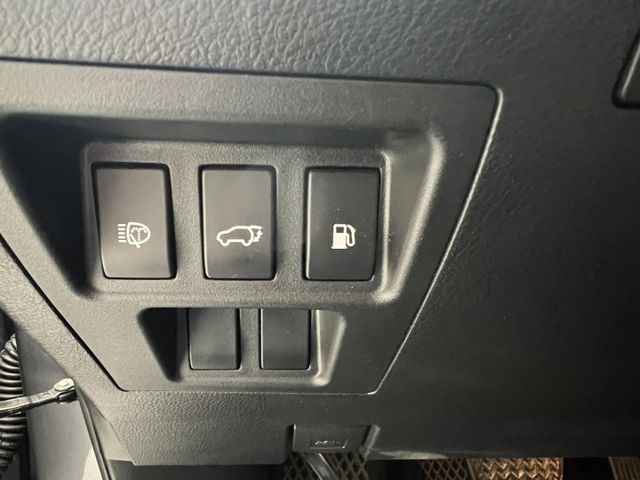 2012年LEXUS 3.5 RX350 4WD 僅跑12萬公里 原版件 全景天窗  第18張相片