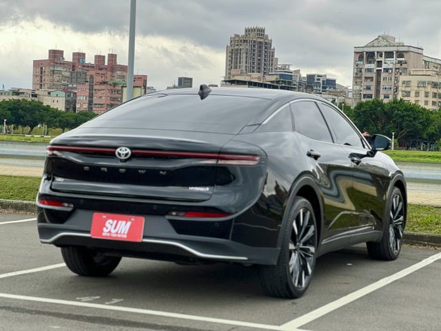 2024年TOYOTA Crown CROWN 2.4  4WD皇家版 2萬多公里  第5張相片