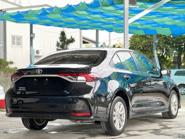 2023年TOYOTA 1.8 ALTIS 僅跑2萬公里 / 原版件 / 跟車 / I-KEY / 原廠保固中  第4張相片