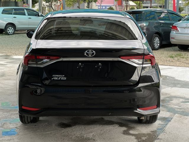 2023年TOYOTA 1.8 ALTIS 僅跑2萬公里 / 原版件 / 跟車 / I-KEY / 原廠保固中  第5張相片