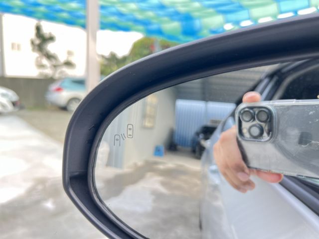 2019年TOYOTA 1.8 ALTIS 原版件 / 全原廠保養 /盲點偵測 / 導航 /  第15張相片