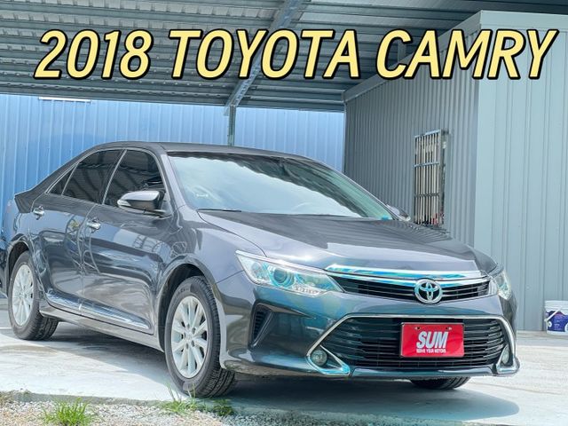2018年 TOYOTA 2.0 CAMRY 僅跑12萬公里 / I-KEY / 恆溫 / 導航 / 定速 / 原版件  第1張相片
