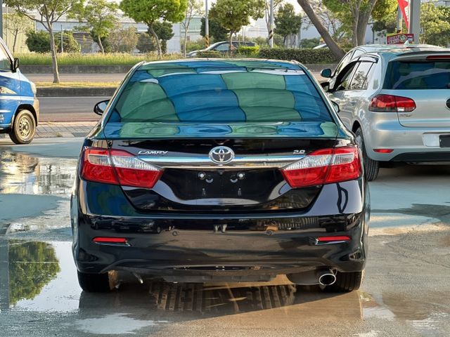 2012年TOYOTA 2.0 CAMRY  僅跑10萬公里 全車原版件 車庫車 車況超優  第5張相片